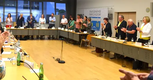 Großer Andrang bei Festsitzung in Ebreichsdorf - Nachbesetzungen stehen fest!